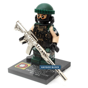 Military Swat Police Gun Weapons Pack Army soldiers building blocks Brick Set Model MOC Arms City Police Military Series